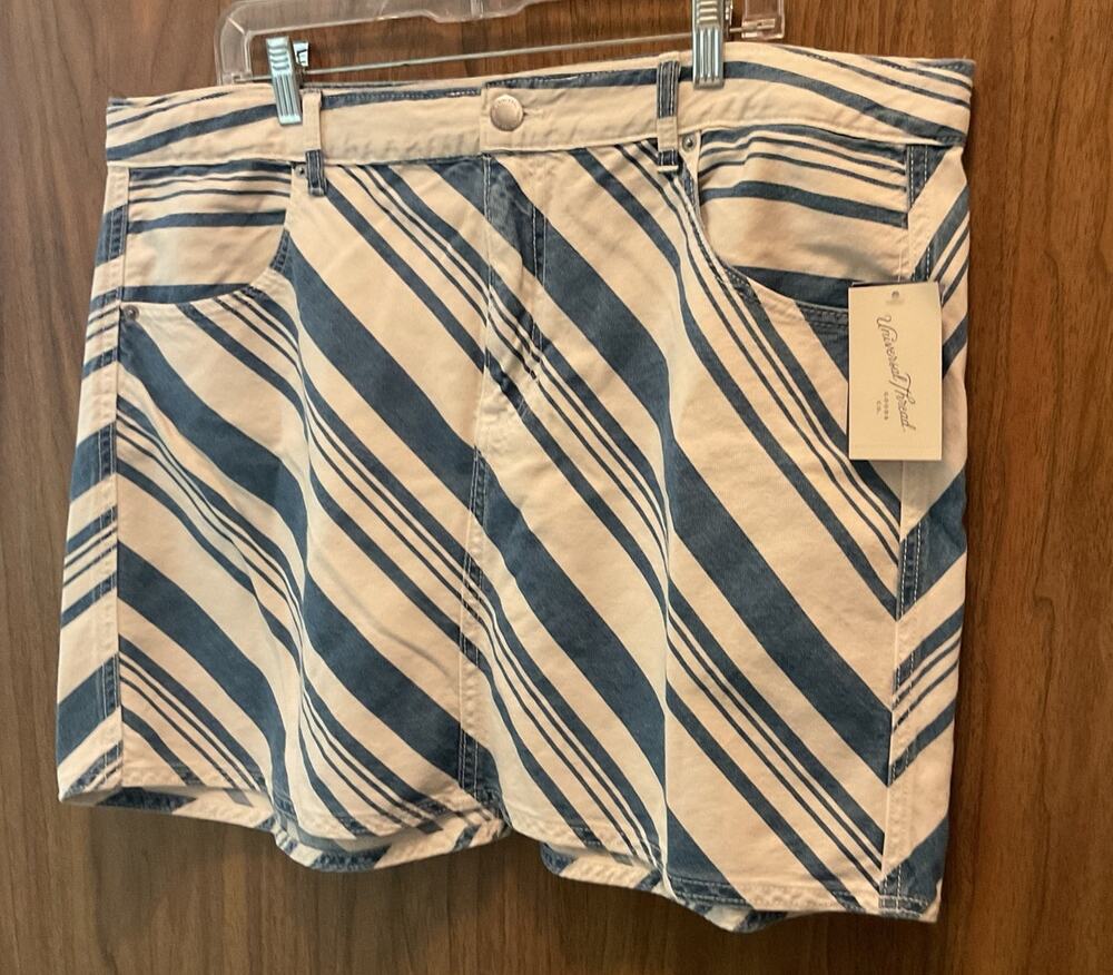 NWT Universal Thread Blue Cream Diagonal Stripe Denim Mini Skirt Size 17